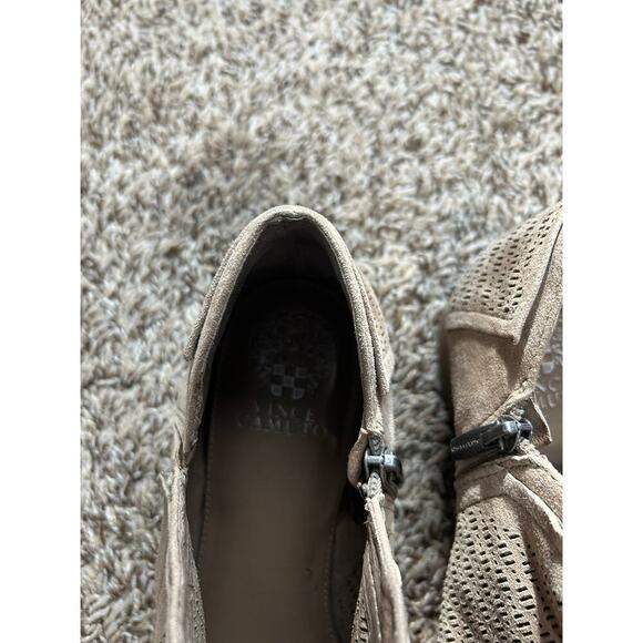 Vince Camuto Perforated Suede Booties Clorieea size 10. - Picture 7 of 8